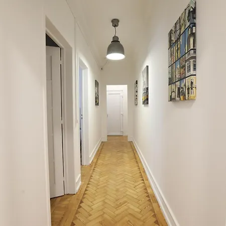 V Dinastia Gæstehus 3*