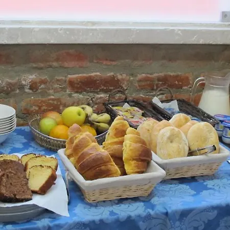 Vendégház V Dinastia 3*