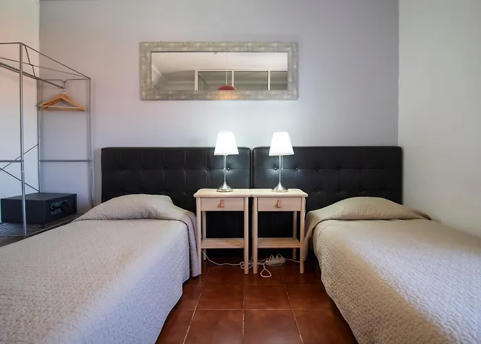 V Dinastia Konukevi 3*