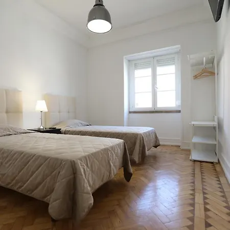 V Dinastia Guest house